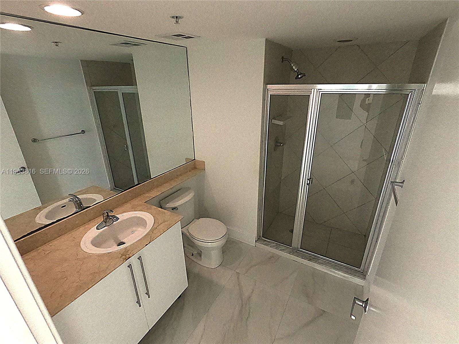 One Miami East at 335 Biscayne Blvd, Miami, FL 33131 - For Rent photo 5
