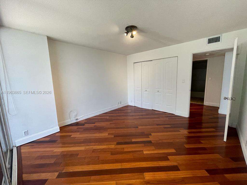 Brickell Place at 1865 Brickell Ave, Miami, FL 33129 - For Rent photo 12