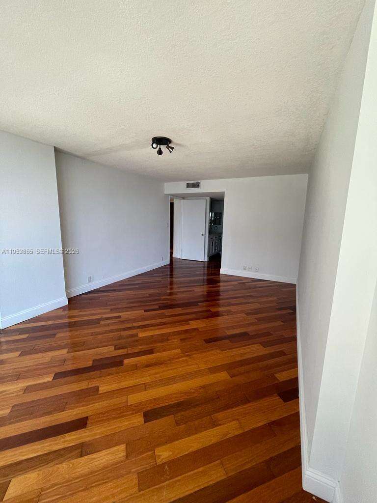 Brickell Place at 1865 Brickell Ave, Miami, FL 33129 - For Rent photo 26