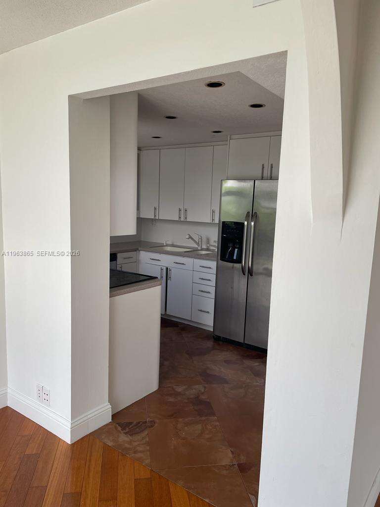 Brickell Place at 1865 Brickell Ave, Miami, FL 33129 - For Rent photo 42