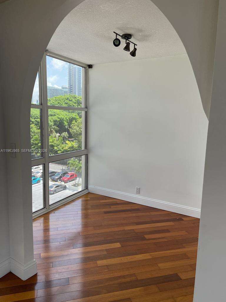 Brickell Place at 1865 Brickell Ave, Miami, FL 33129 - For Rent photo 43