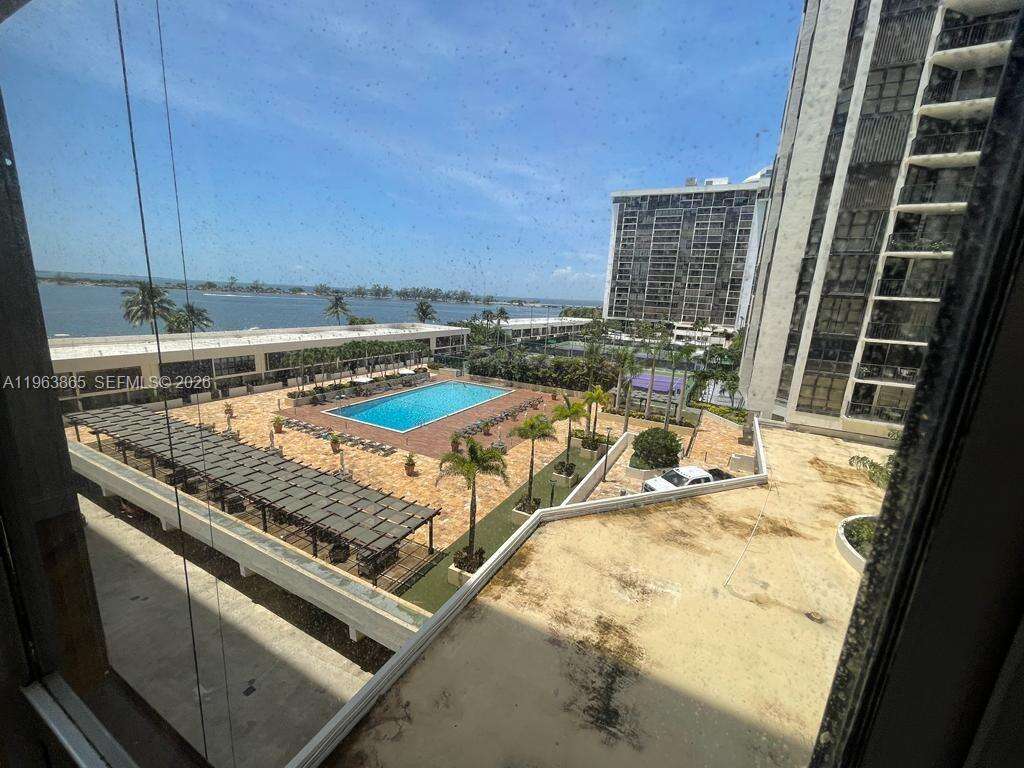 Brickell Place at 1865 Brickell Ave, Miami, FL 33129 - For Rent photo 9
