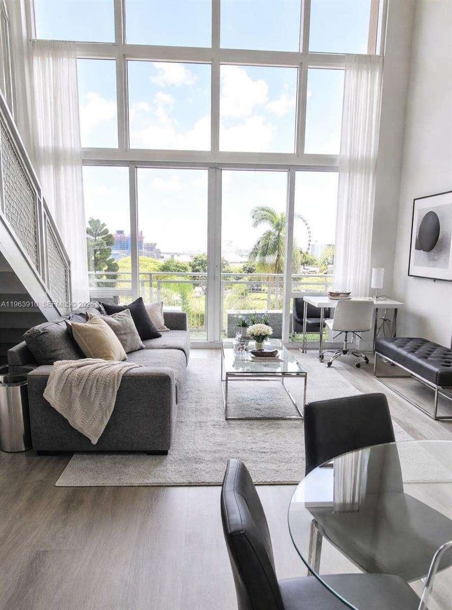 Vizcayne South at 253 2 St, Miami, FL 33132 - For Rent photo 1