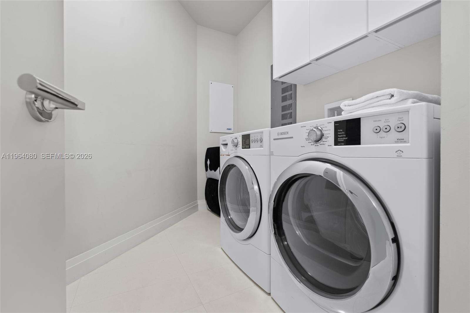 St Regis Center Tower at 9703 Collins Ave, Bal Harbour, FL 33154 - For Rent photo 30