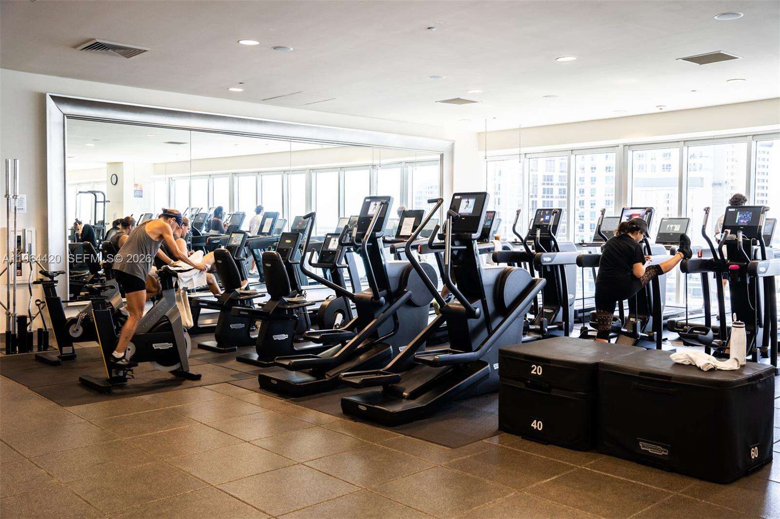 Icon Brickell 1 at 465 Brickell Ave, Miami, FL 33131 - For Rent photo 23
