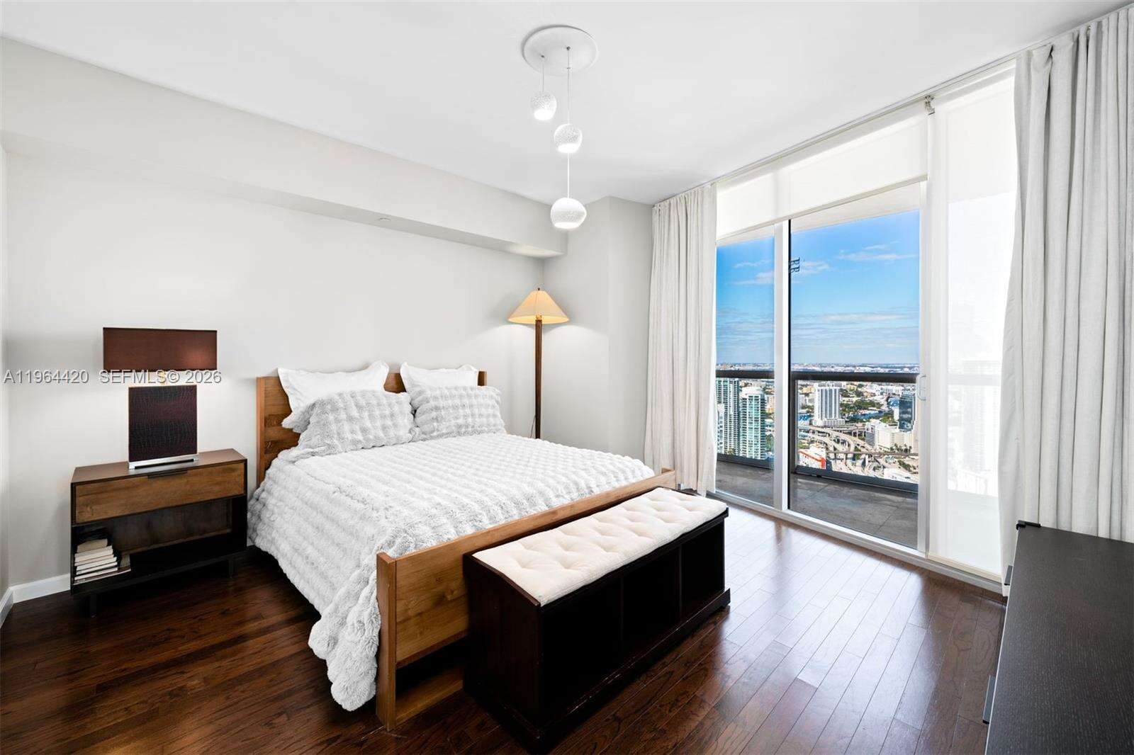 Icon Brickell 1 at 465 Brickell Ave, Miami, FL 33131 - For Rent photo 9