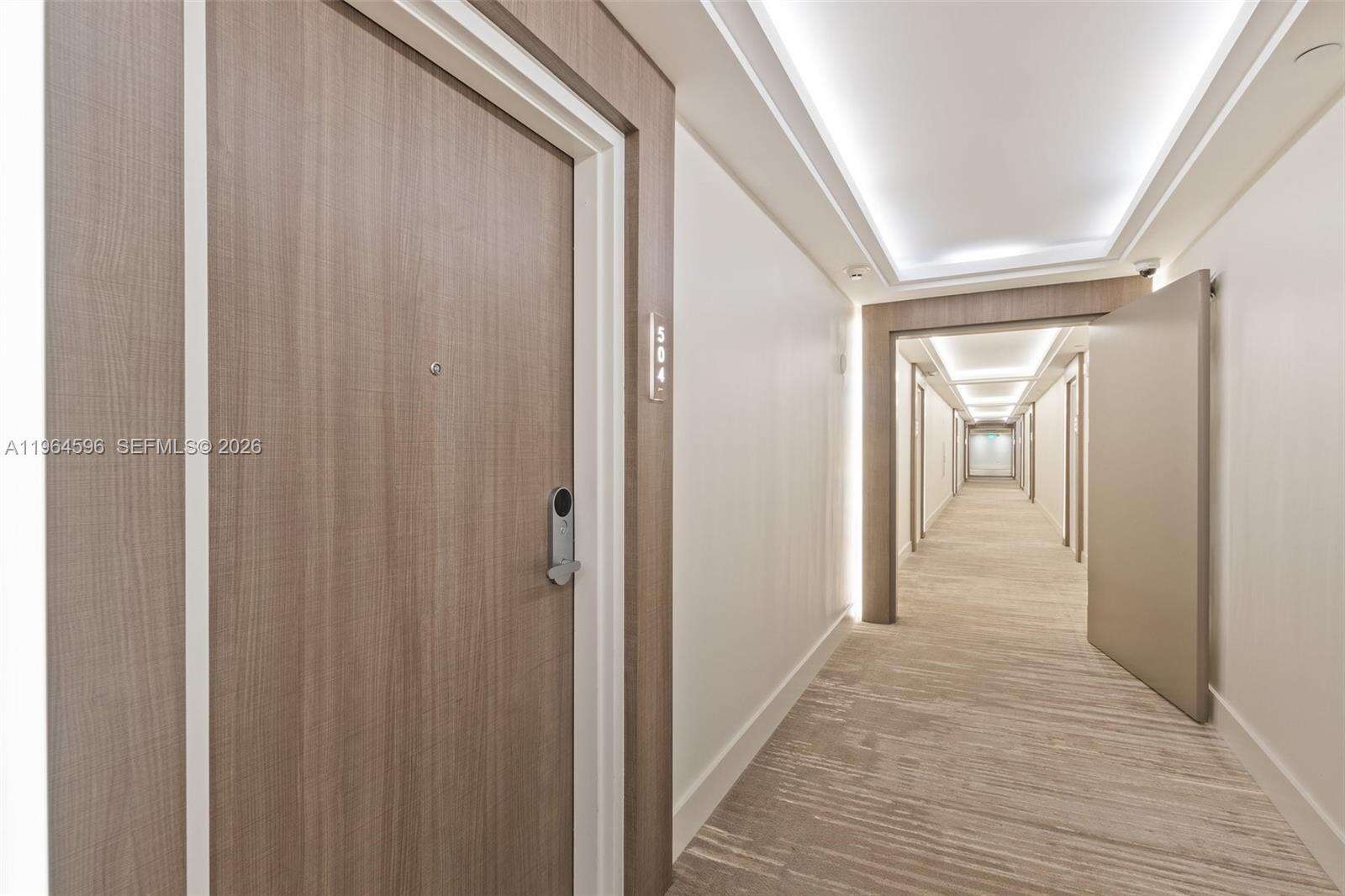 Roney Palace at 2301 Collins Ave, Miami Beach, FL 33139 - For Rent photo 17
