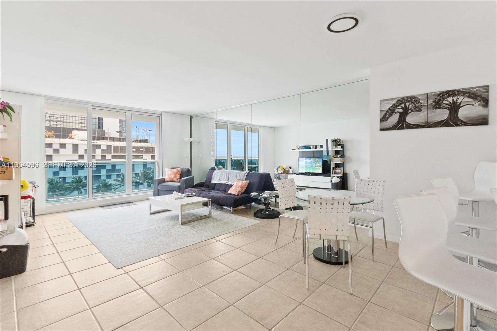 Roney Palace at 2301 Collins Ave, Miami Beach, FL 33139 - For Rent photo 3