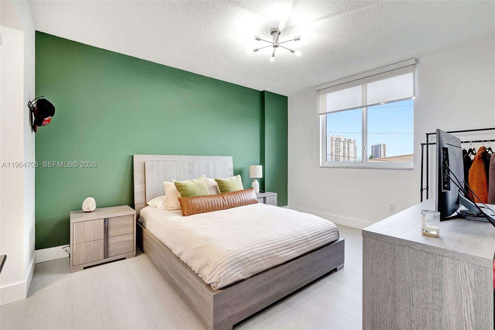 Venture at 18800 29 Ave, Aventura, FL 33180 - For Rent photo 16