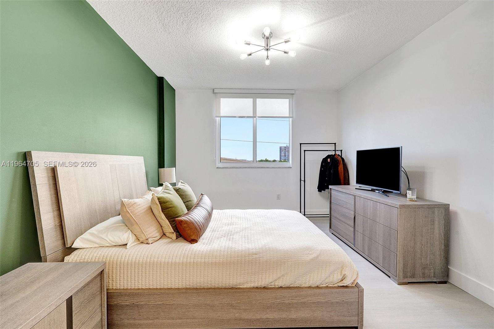 Venture at 18800 29 Ave, Aventura, FL 33180 - For Rent photo 18