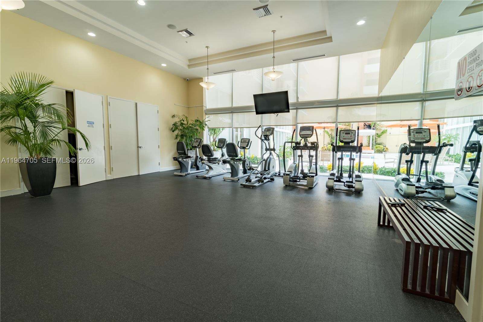 Venture at 18800 29 Ave, Aventura, FL 33180 - For Rent photo 35