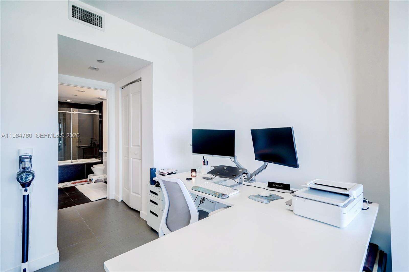 Canvas at Miami, FL 33132 - For Rent photo 12