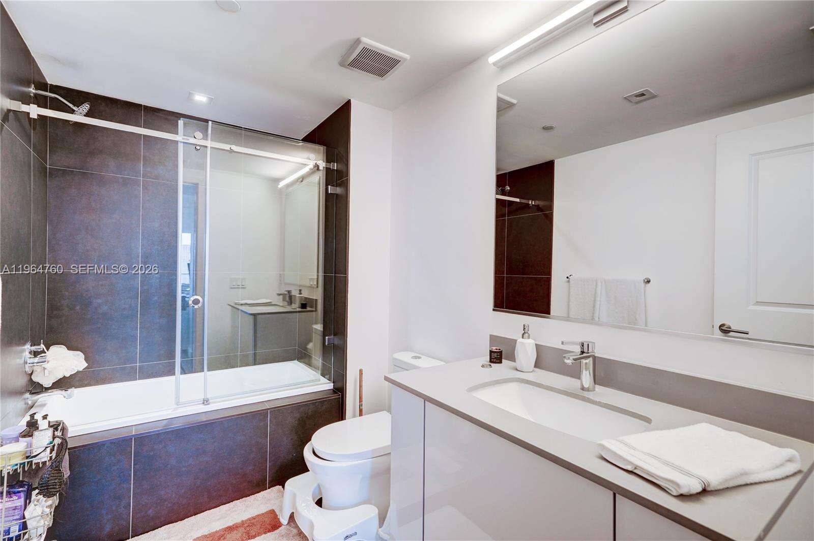 Canvas at Miami, FL 33132 - For Rent photo 3