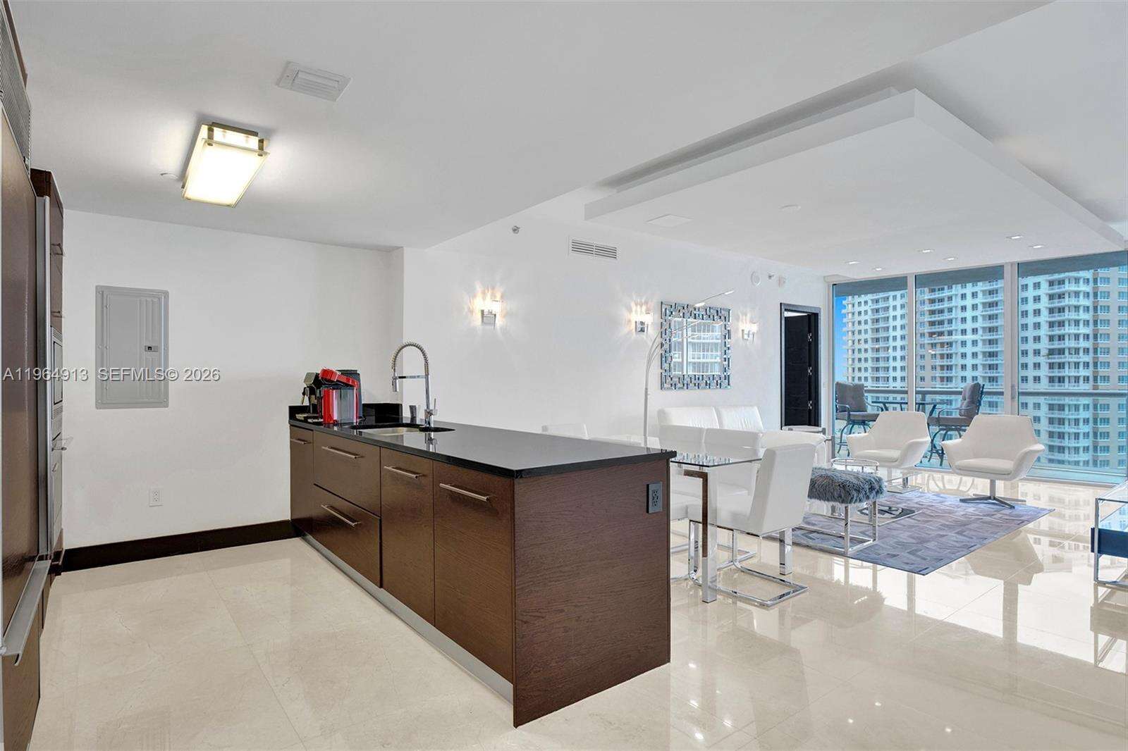 Icon Brickell 1 at 465 Brickell Ave, Miami, FL 33131 - For Rent photo 17