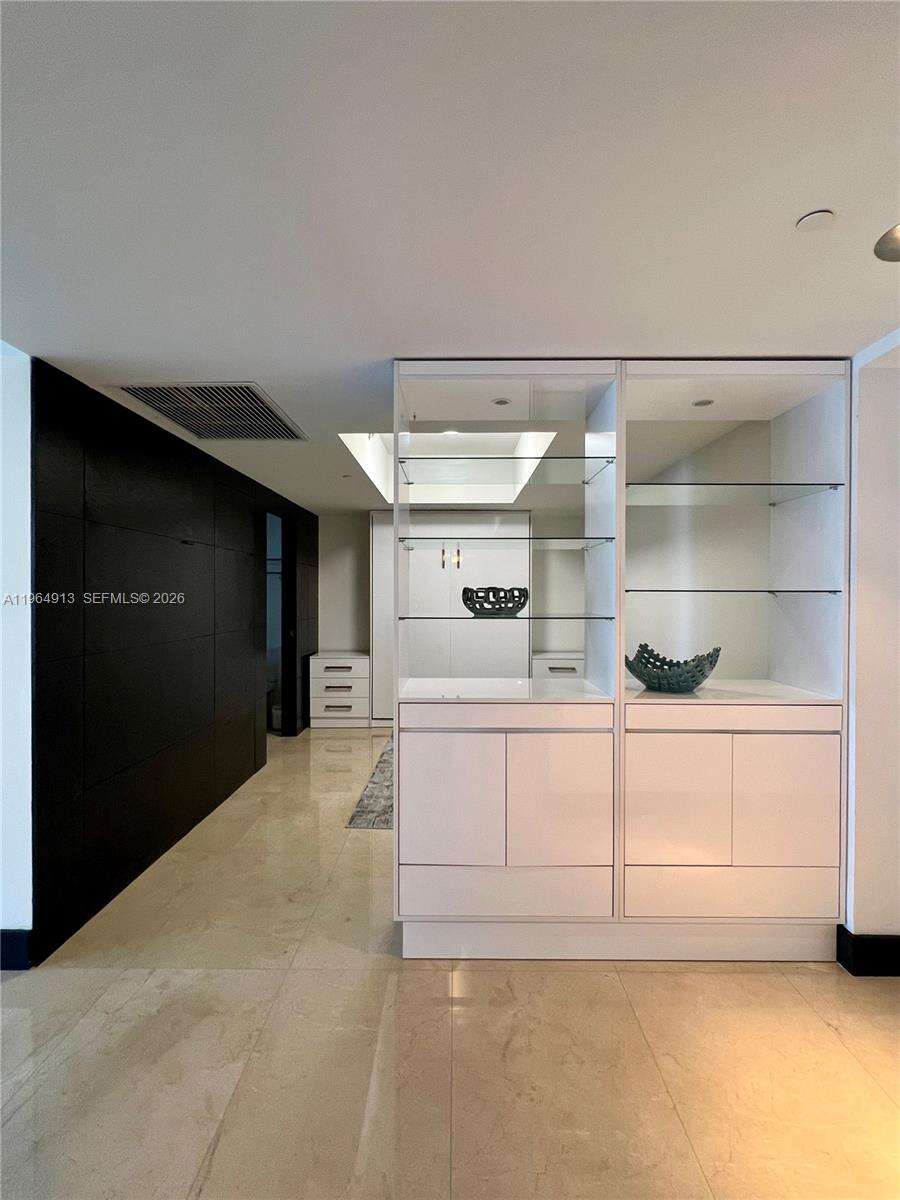Icon Brickell 1 at 465 Brickell Ave, Miami, FL 33131 - For Rent photo 36