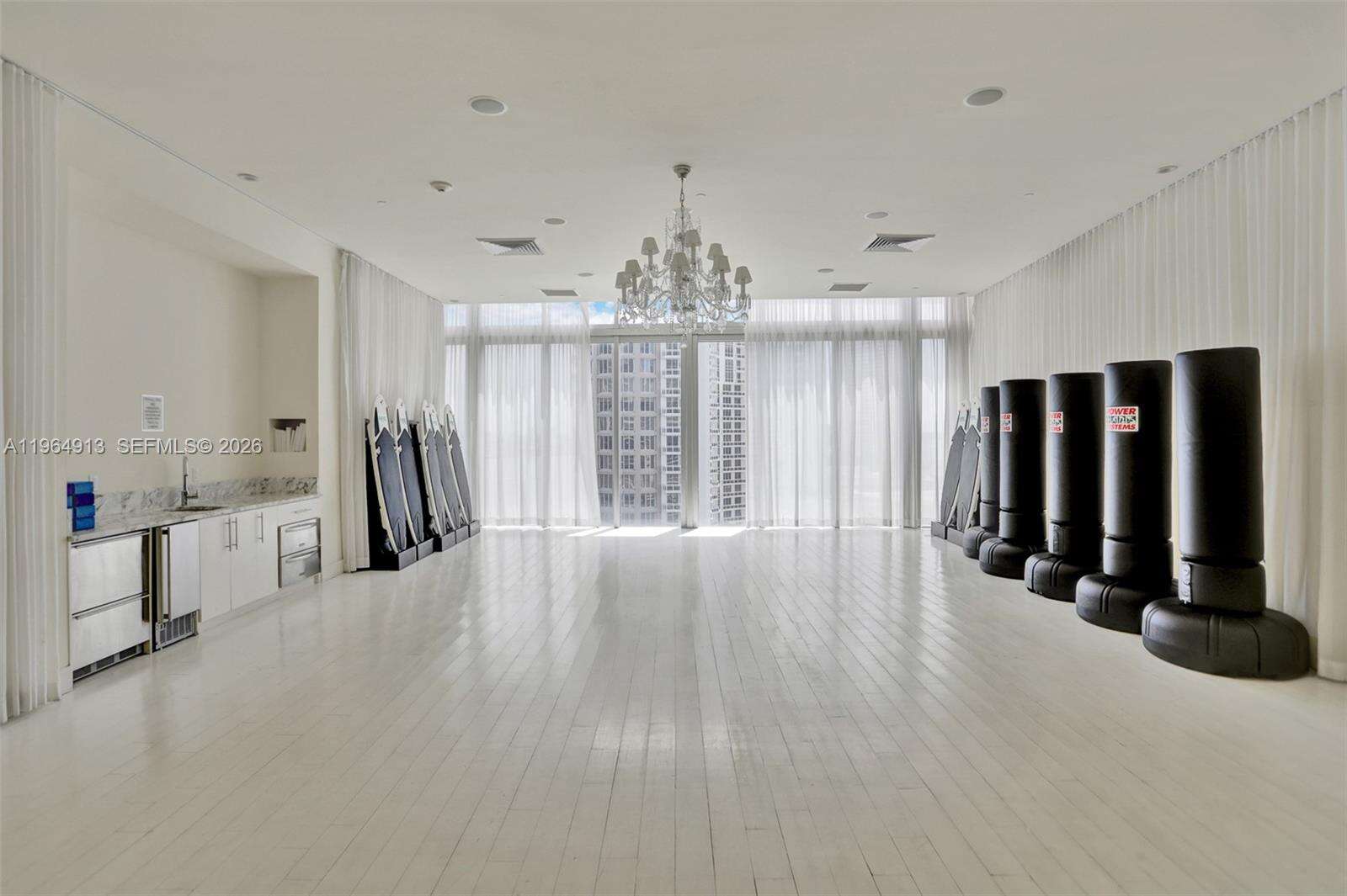 Icon Brickell 1 at 465 Brickell Ave, Miami, FL 33131 - For Rent photo 63