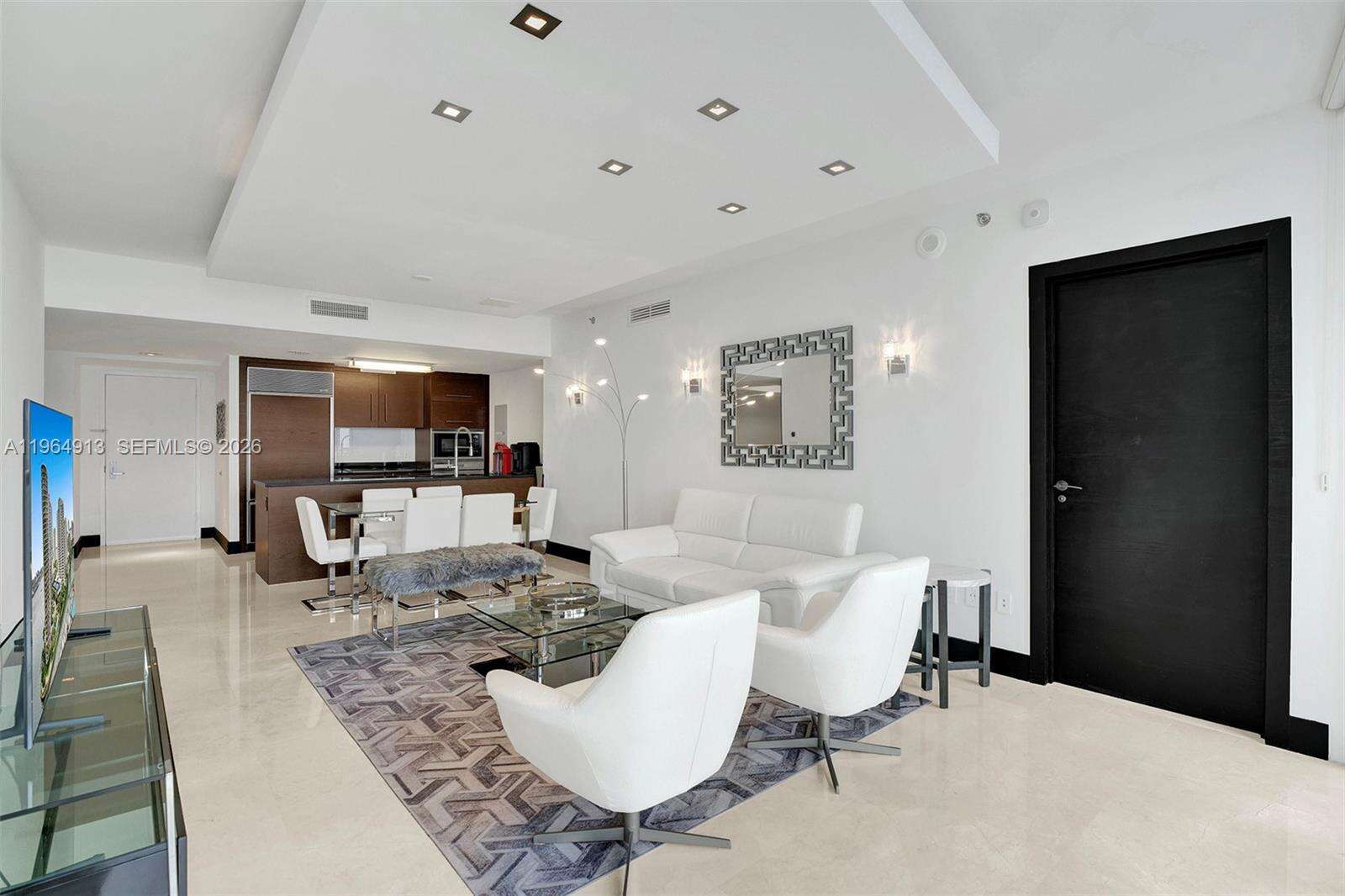 Icon Brickell 1 at 465 Brickell Ave, Miami, FL 33131 - For Rent photo 9