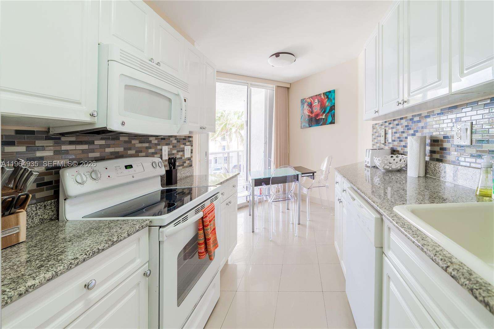 Sands Pointe at 16711 Collins Ave, Sunny Isles Beach, FL 33160 - For Rent photo 21