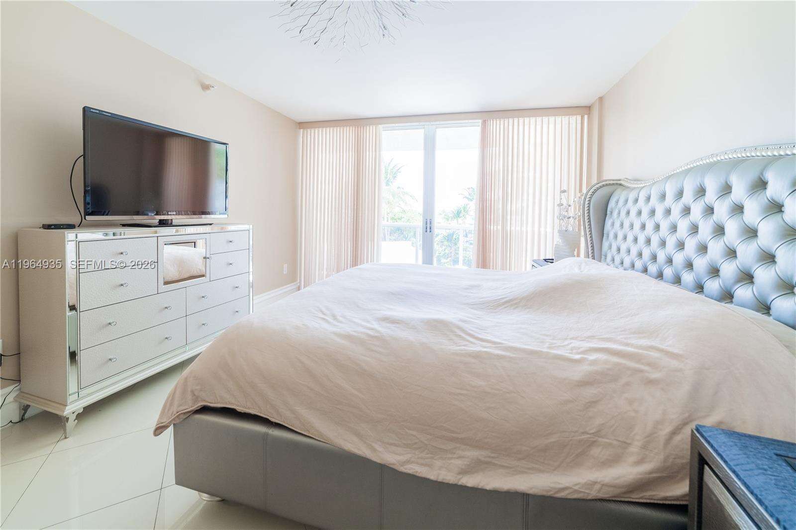 Sands Pointe at 16711 Collins Ave, Sunny Isles Beach, FL 33160 - For Rent photo 27