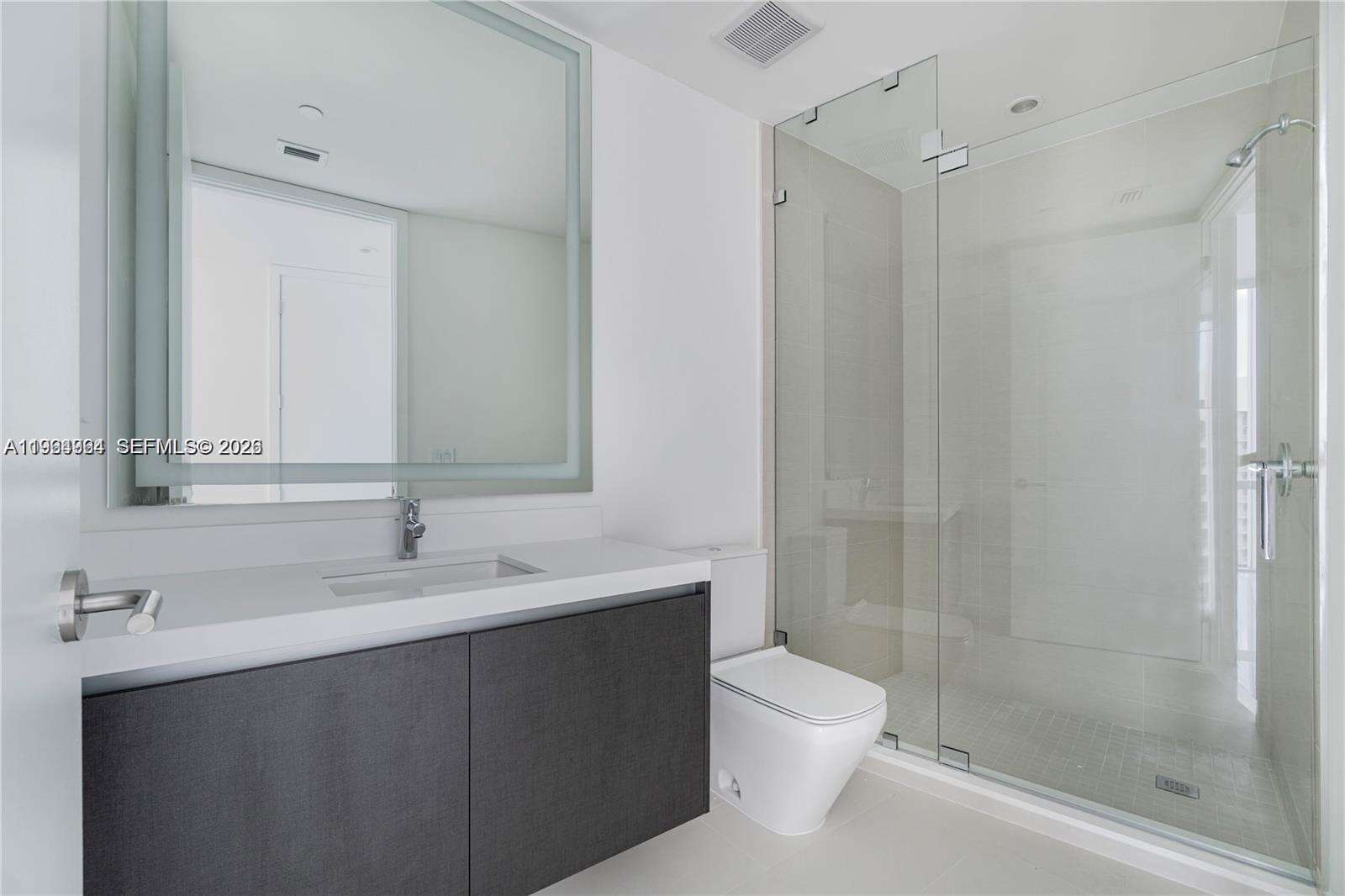 Paramount Miami Worldcenter at 851 1 Ave, Miami, FL 33132 - For Rent photo 15