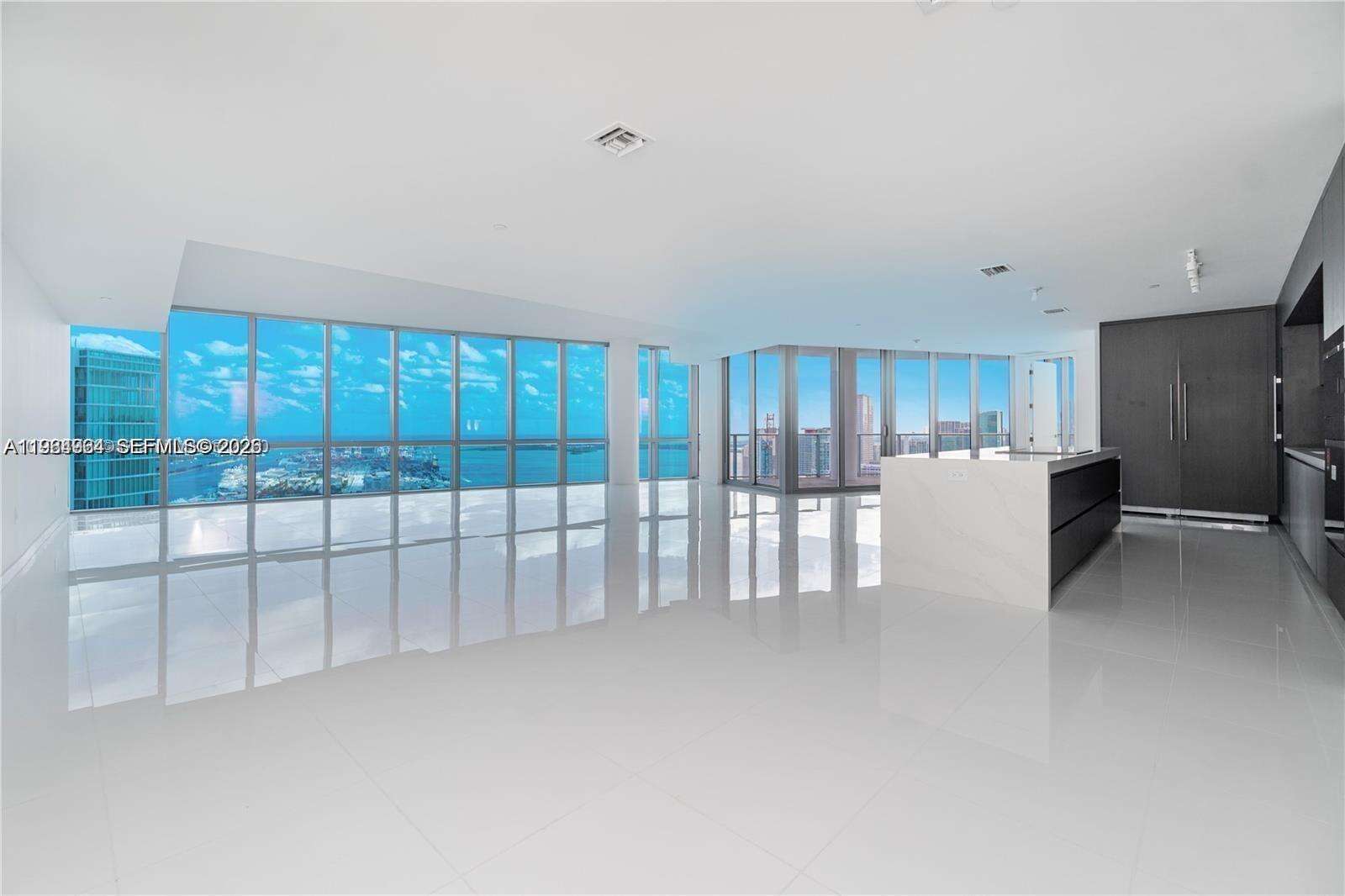 Paramount Miami Worldcenter at 851 1 Ave, Miami, FL 33132 - For Rent photo 25