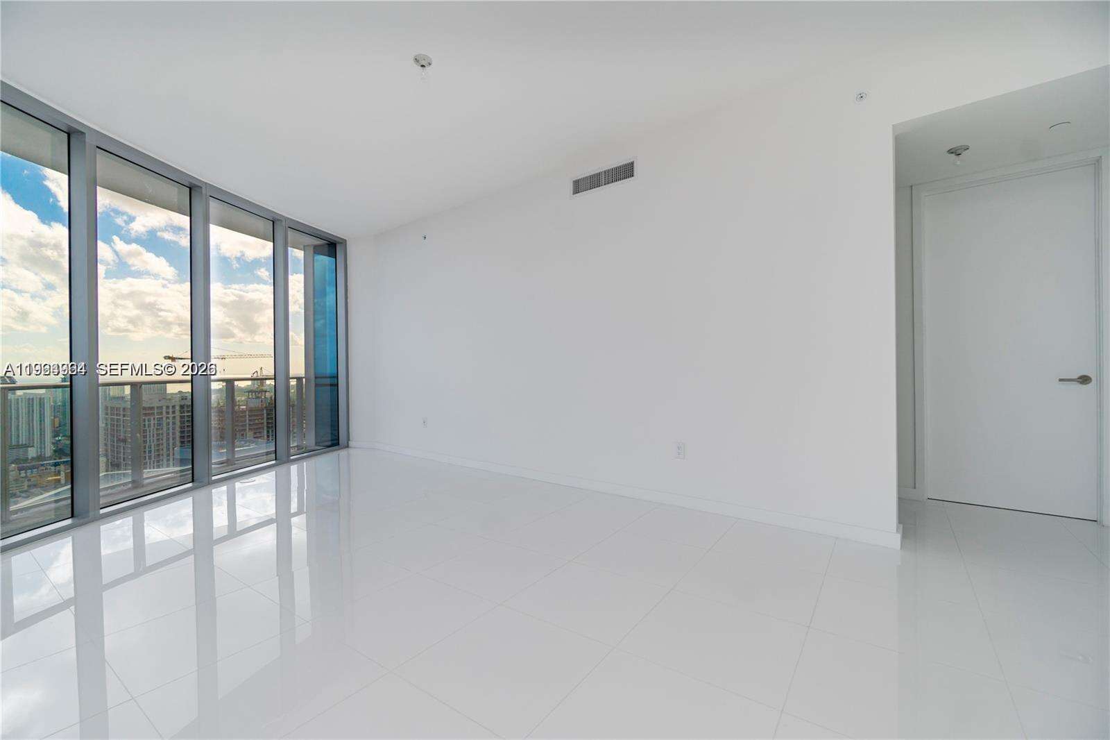 Paramount Miami Worldcenter at 851 1 Ave, Miami, FL 33132 - For Rent photo 8