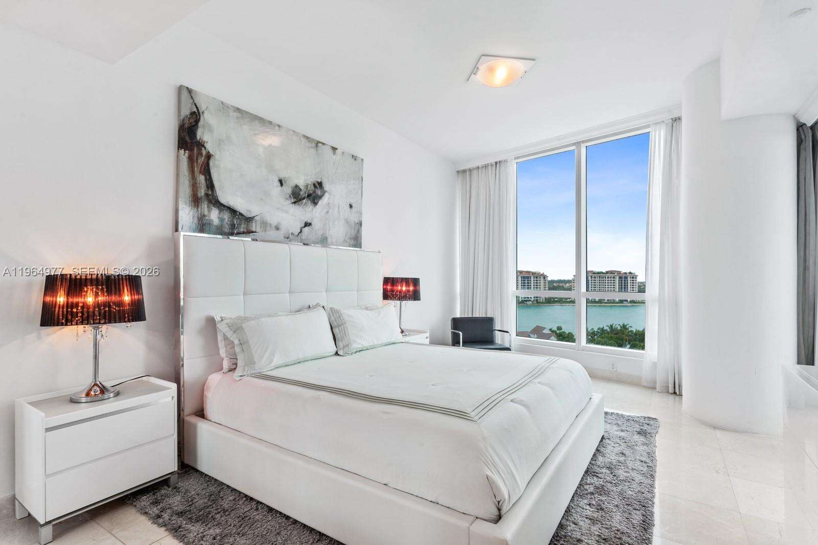 Continuum South Tower at 100 Pointe Dr, Miami Beach, FL 33139 - For Rent photo 6