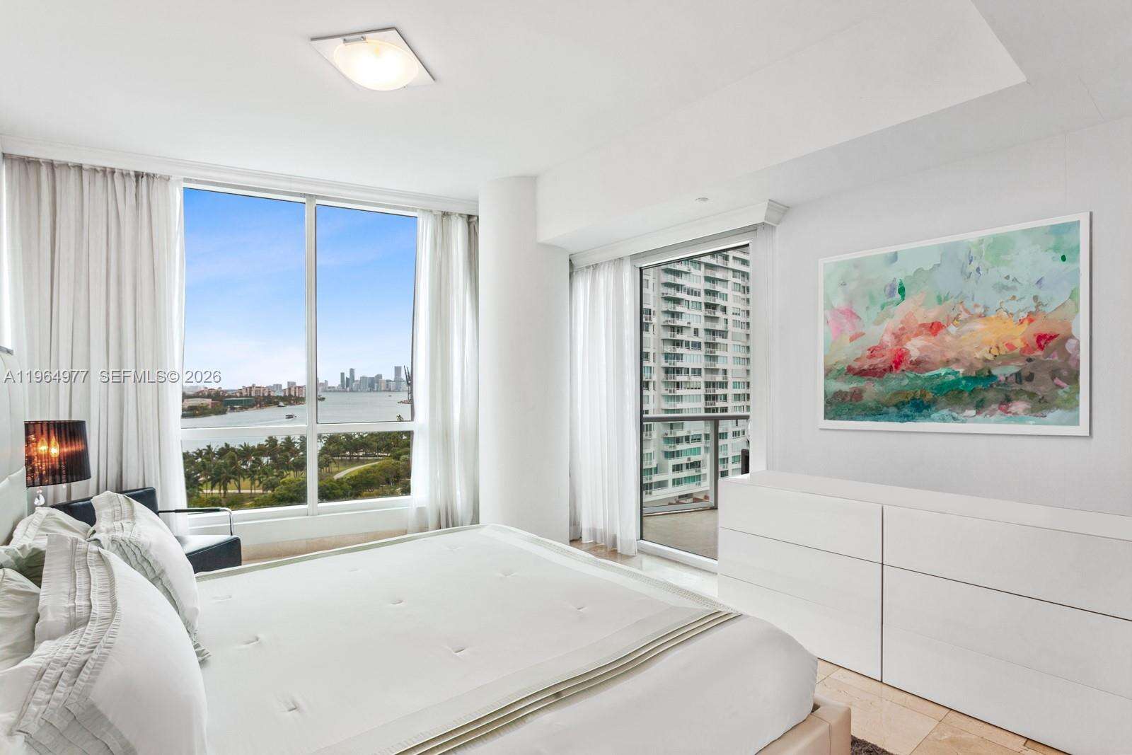 Continuum South Tower at 100 Pointe Dr, Miami Beach, FL 33139 - For Rent photo 7