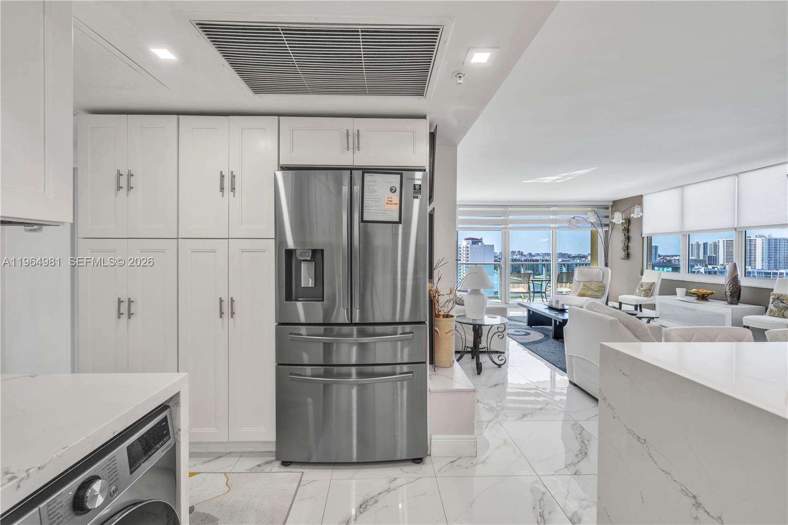 The Wave at 2501 Ocean Dr, Hollywood, FL 33019 - For Rent photo 11