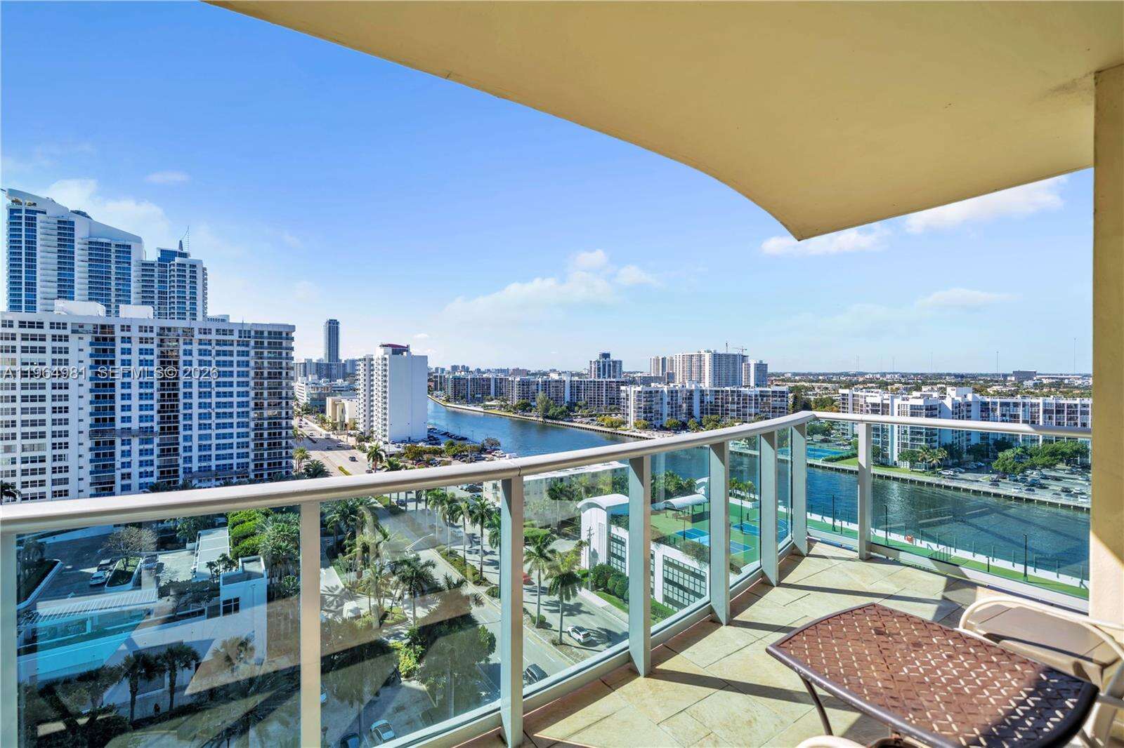 The Wave at 2501 Ocean Dr, Hollywood, FL 33019 - For Rent photo 16