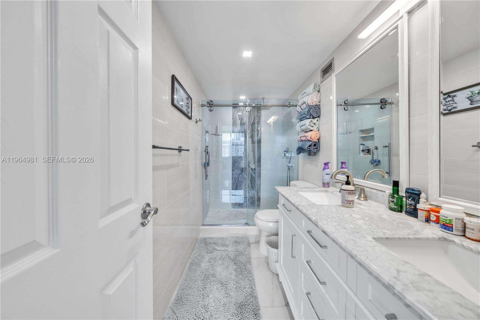 The Wave at 2501 Ocean Dr, Hollywood, FL 33019 - For Rent photo 27