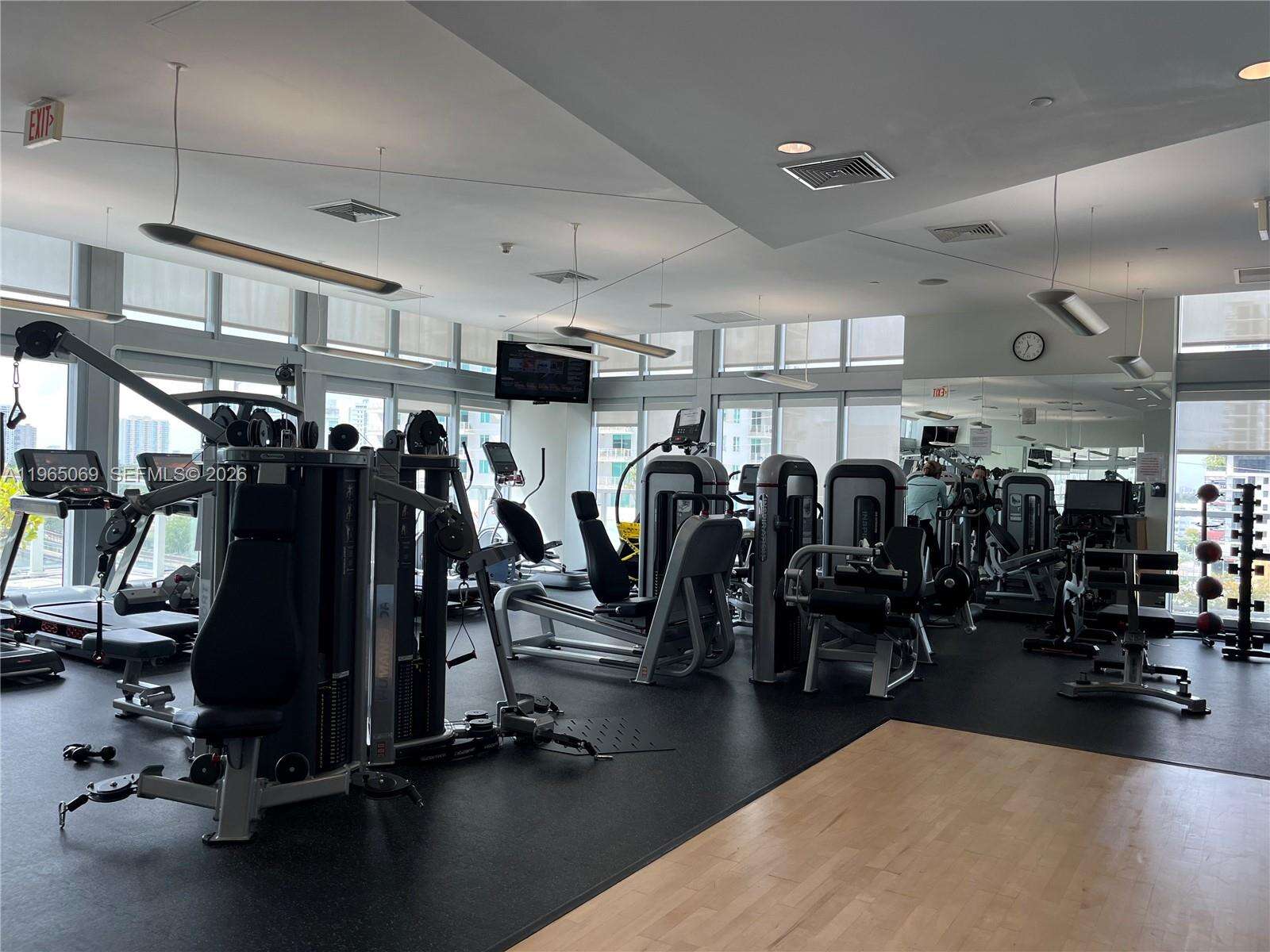Axis On Brickell at 1111 1 Ave, Miami, FL 33130 - For Rent photo 33