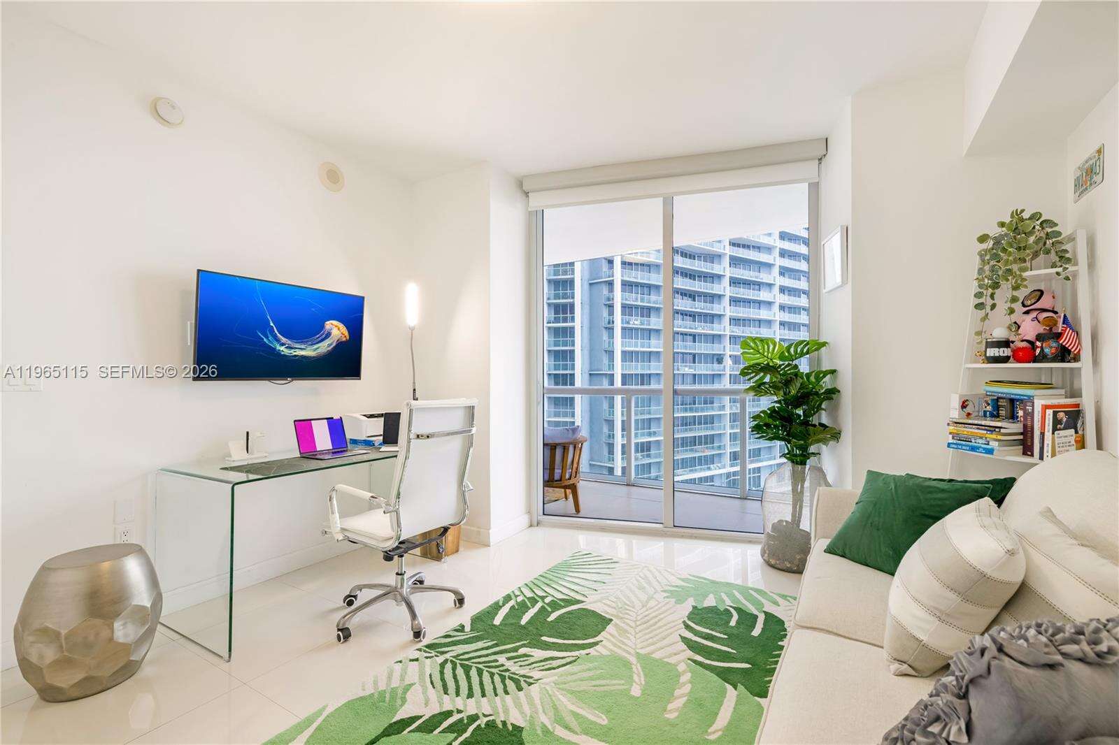 Icon Brickell 2 at 495 Brickell Ave, Miami, FL 33131 - For Rent photo 11