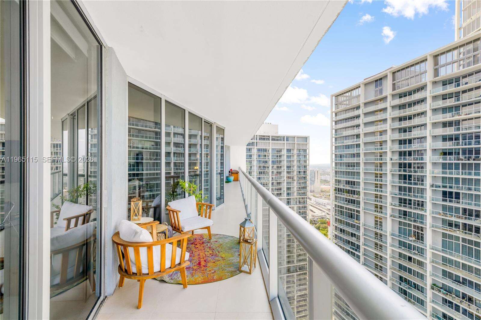 Icon Brickell 2 at 495 Brickell Ave, Miami, FL 33131 - For Rent photo 22