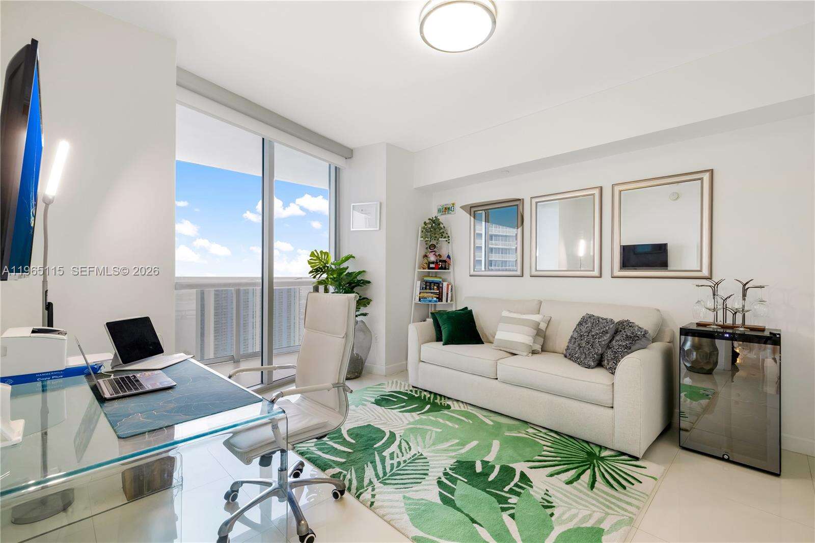Icon Brickell 2 at 495 Brickell Ave, Miami, FL 33131 - For Rent photo 10