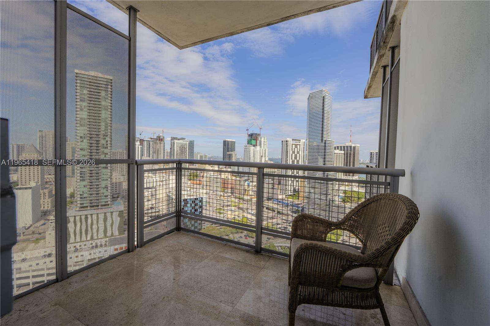 Wind By Neo at Miami, FL 33130 - For Rent photo 6