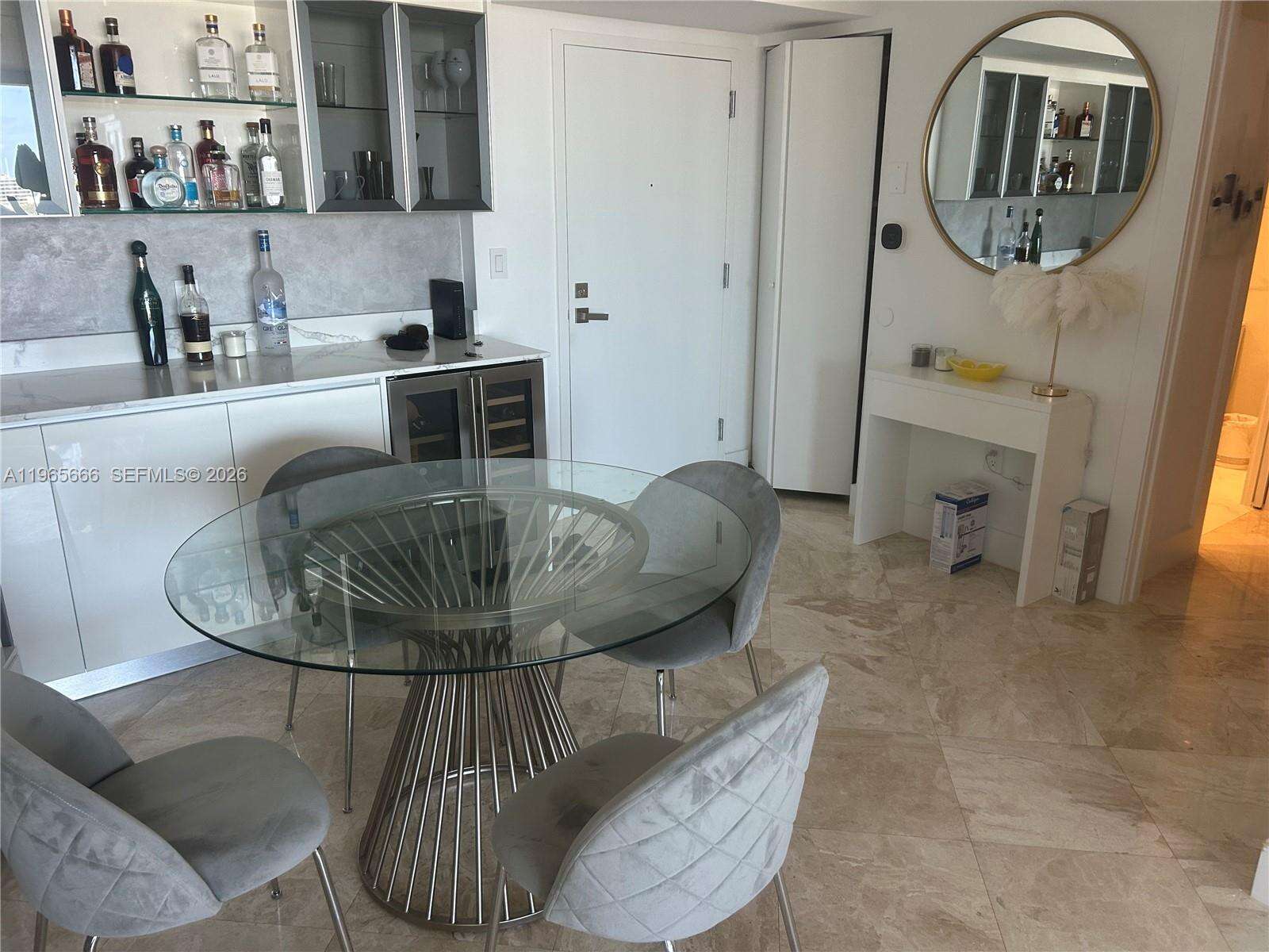 Yacht Club At Portofino at 90 Alton Rd, Miami Beach, FL 33139 - For Rent photo 2
