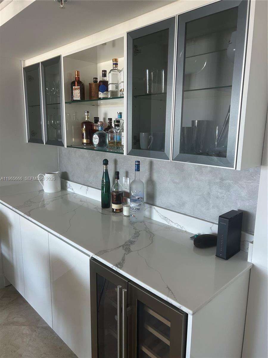 Yacht Club At Portofino at 90 Alton Rd, Miami Beach, FL 33139 - For Rent photo 8