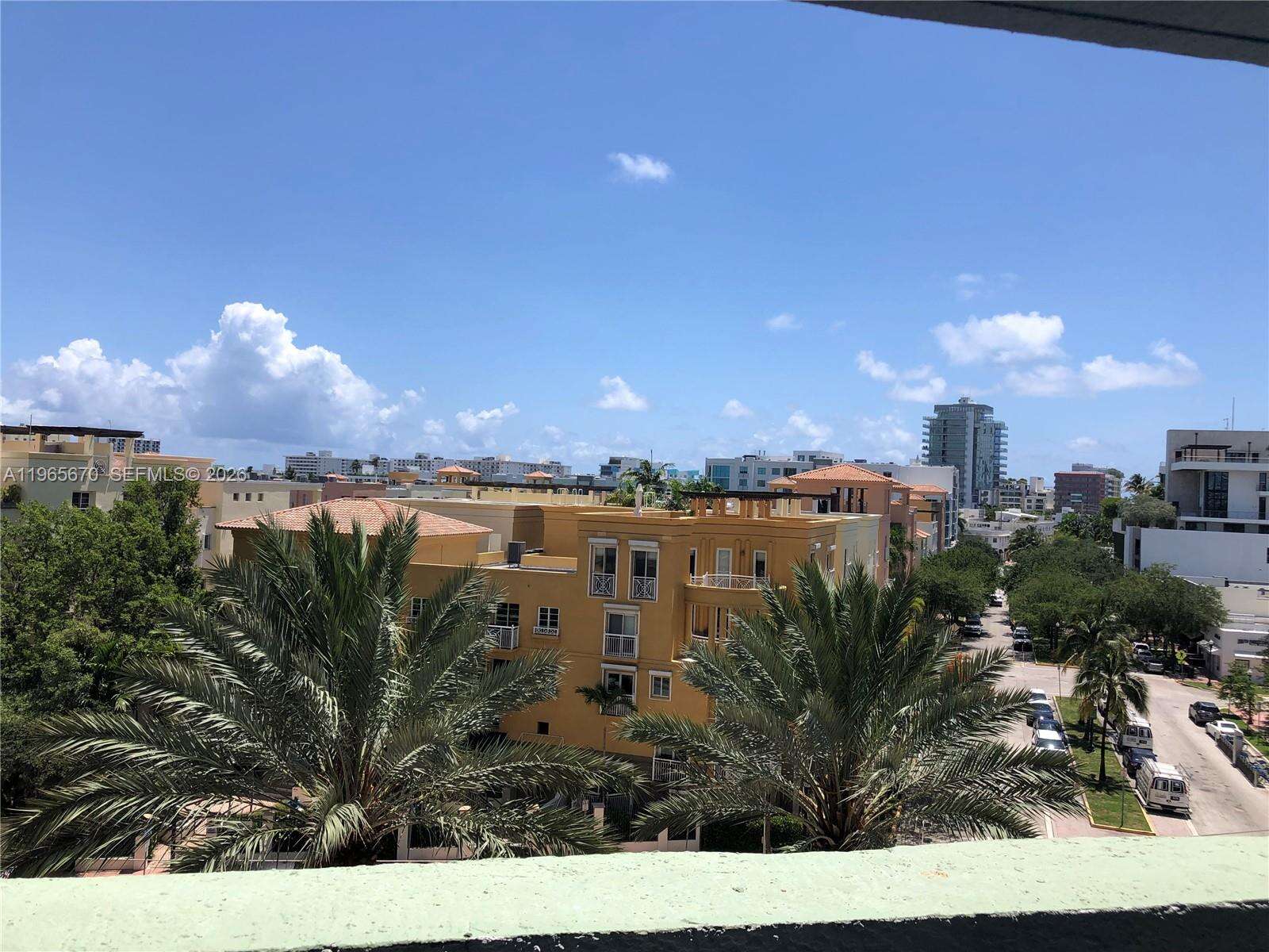 Yacht Club At Portofino at 90 Alton Rd, Miami Beach, FL 33139 - For Rent photo 1