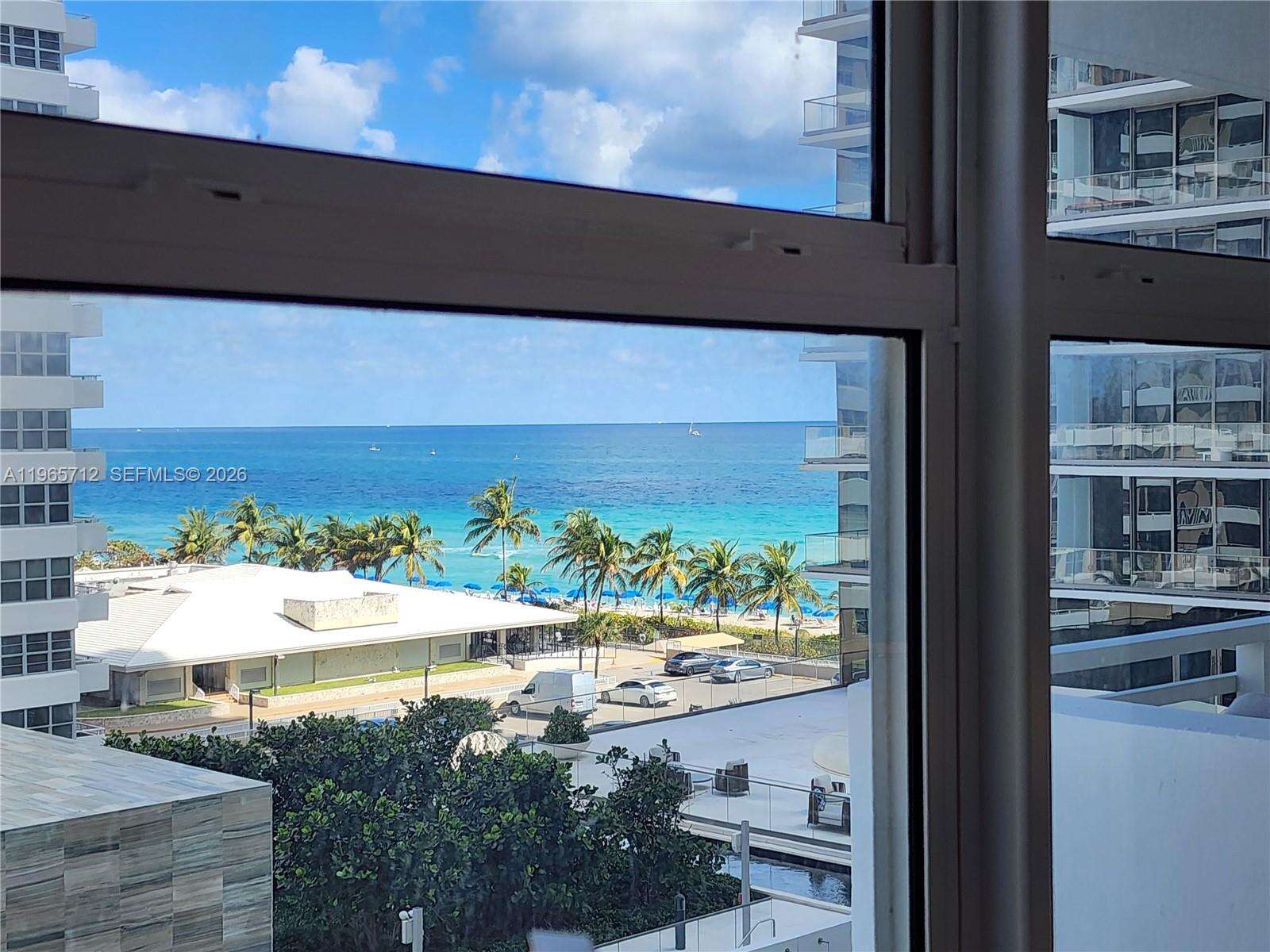 Parker Plaza at 2030 Ocean Dr, Hallandale Beach, FL 33009 - For Rent photo 27