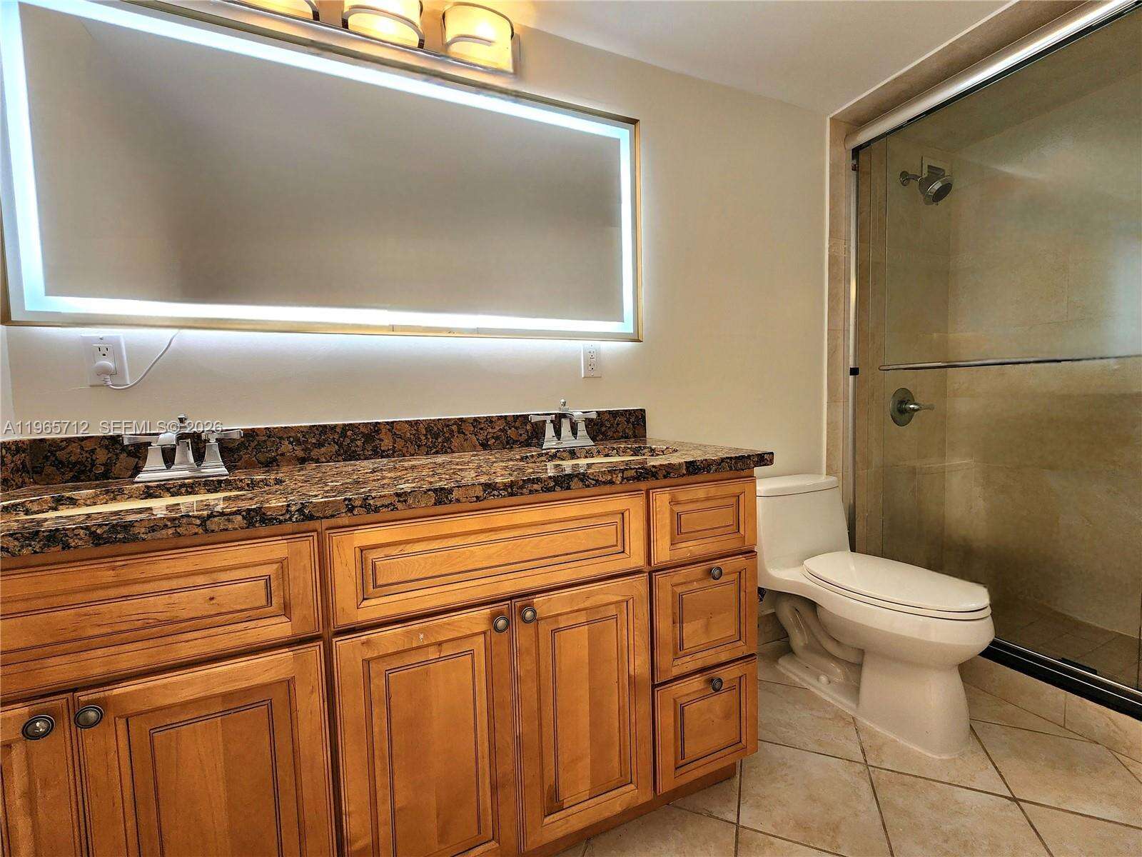 Parker Plaza at 2030 Ocean Dr, Hallandale Beach, FL 33009 - For Rent photo 29