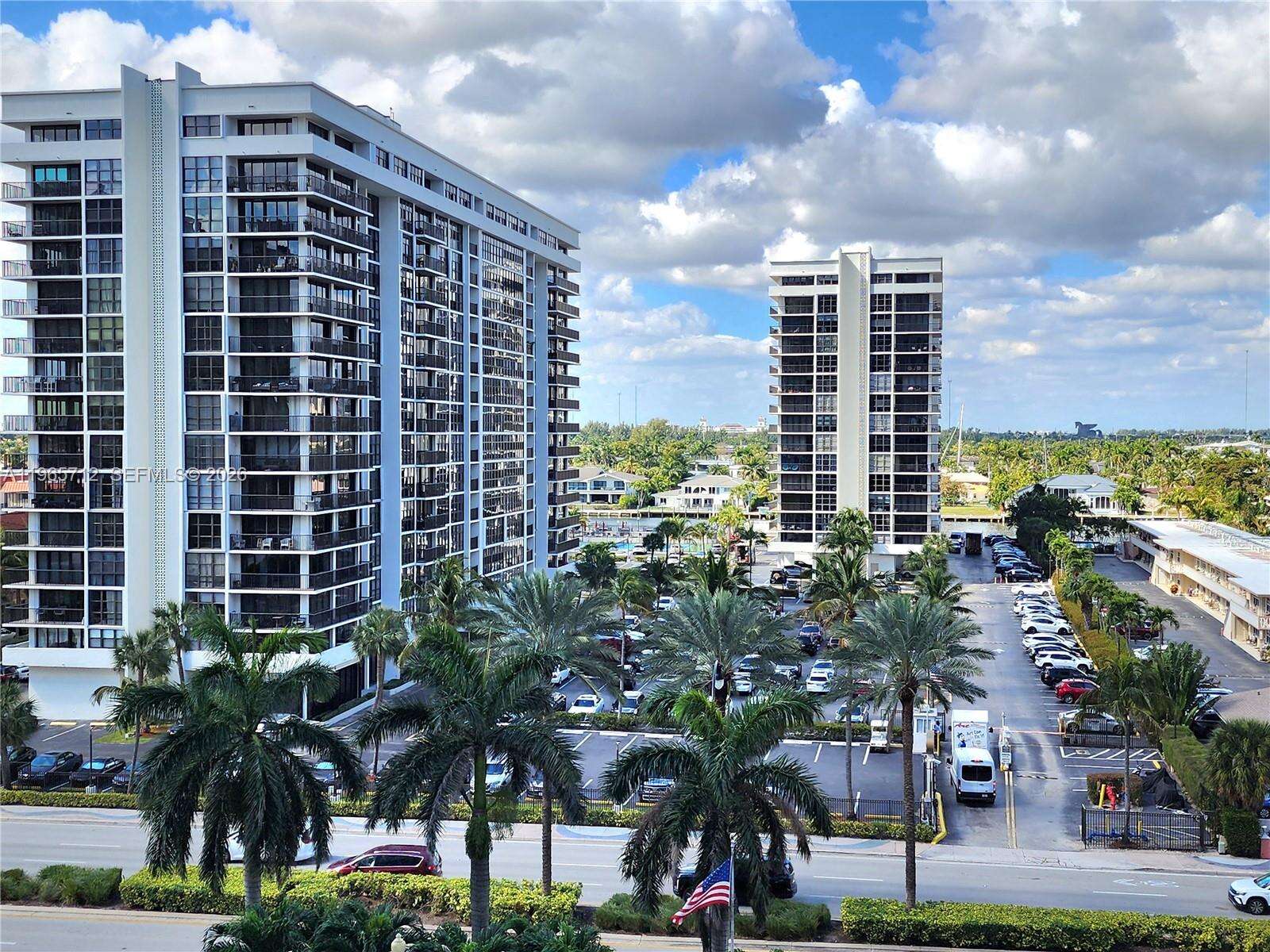 Parker Plaza at 2030 Ocean Dr, Hallandale Beach, FL 33009 - For Rent photo 4