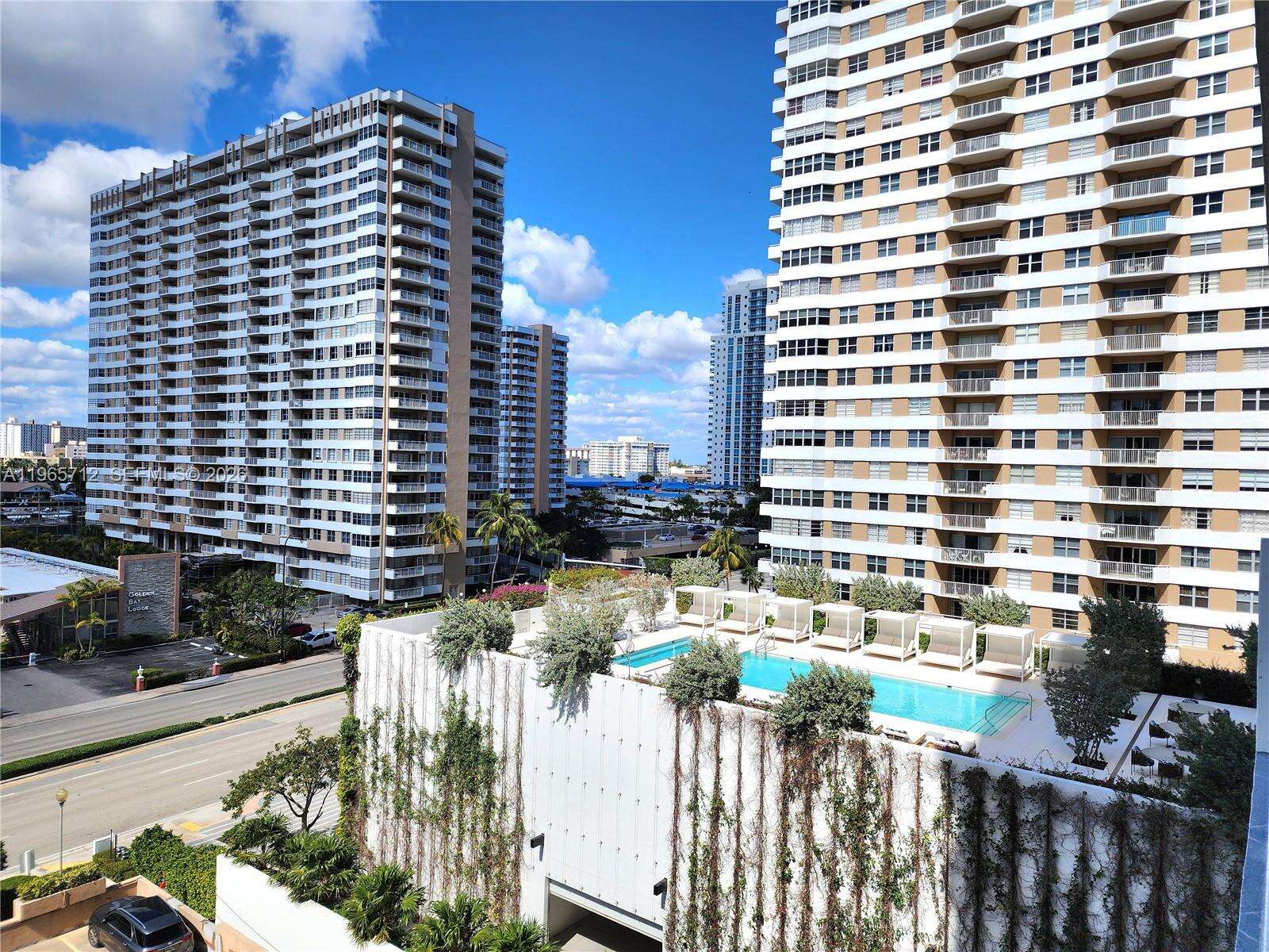 Parker Plaza at 2030 Ocean Dr, Hallandale Beach, FL 33009 - For Rent photo 7