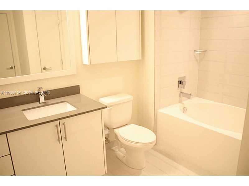 Nine At Mary Brickell Village at 999 1 Ave, Miami, FL 33130 - For Rent photo 18