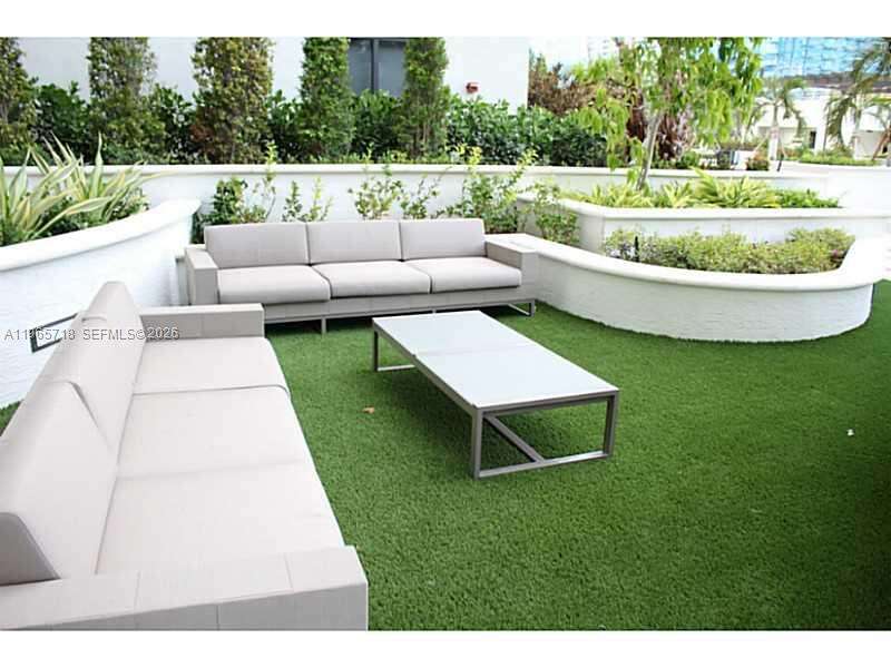 Nine At Mary Brickell Village at 999 1 Ave, Miami, FL 33130 - For Rent photo 28