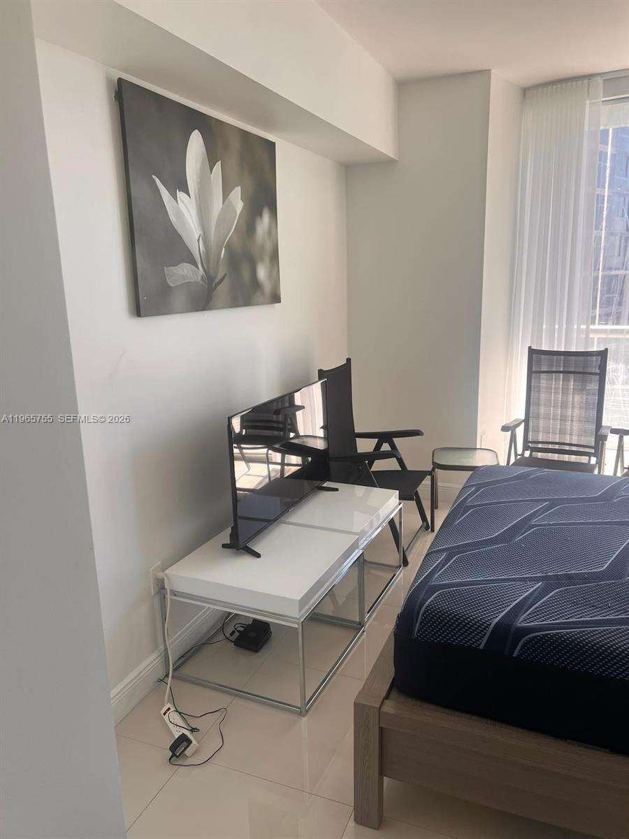 Icon Brickell 1 at 475 Brickell Ave, Miami, FL 33131 - For Rent photo 12