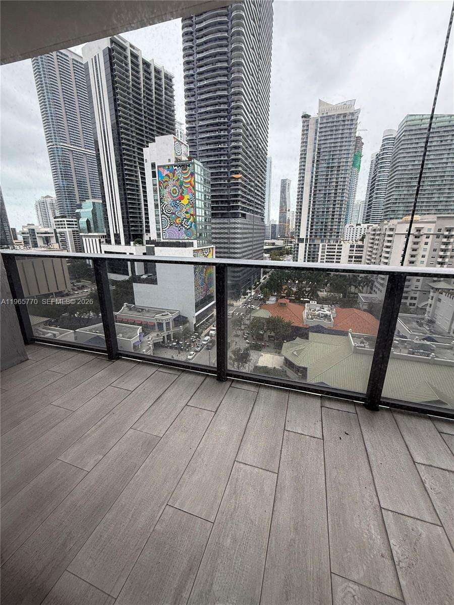 Brickell Heights East at 45 9 St, Miami, FL 33130 - For Rent photo 4