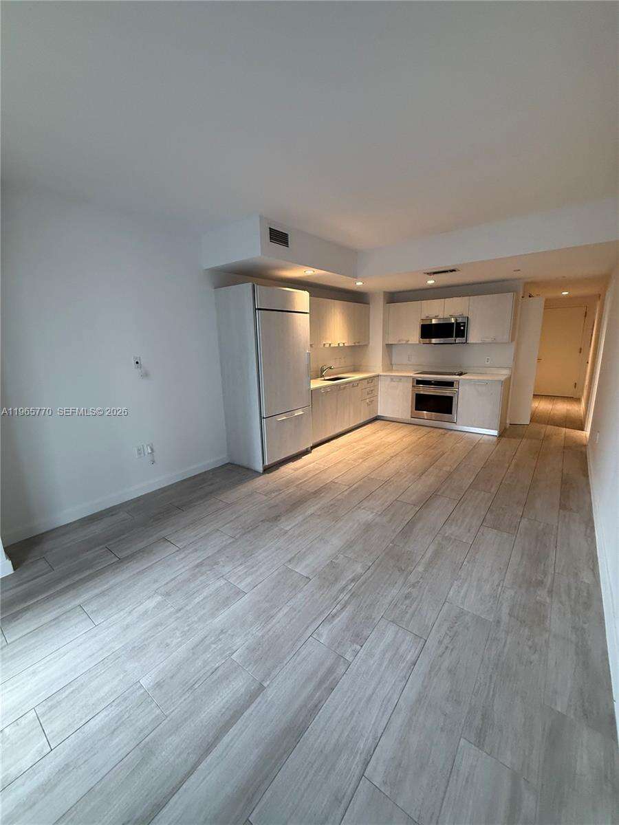 Brickell Heights East at 45 9 St, Miami, FL 33130 - For Rent photo 9