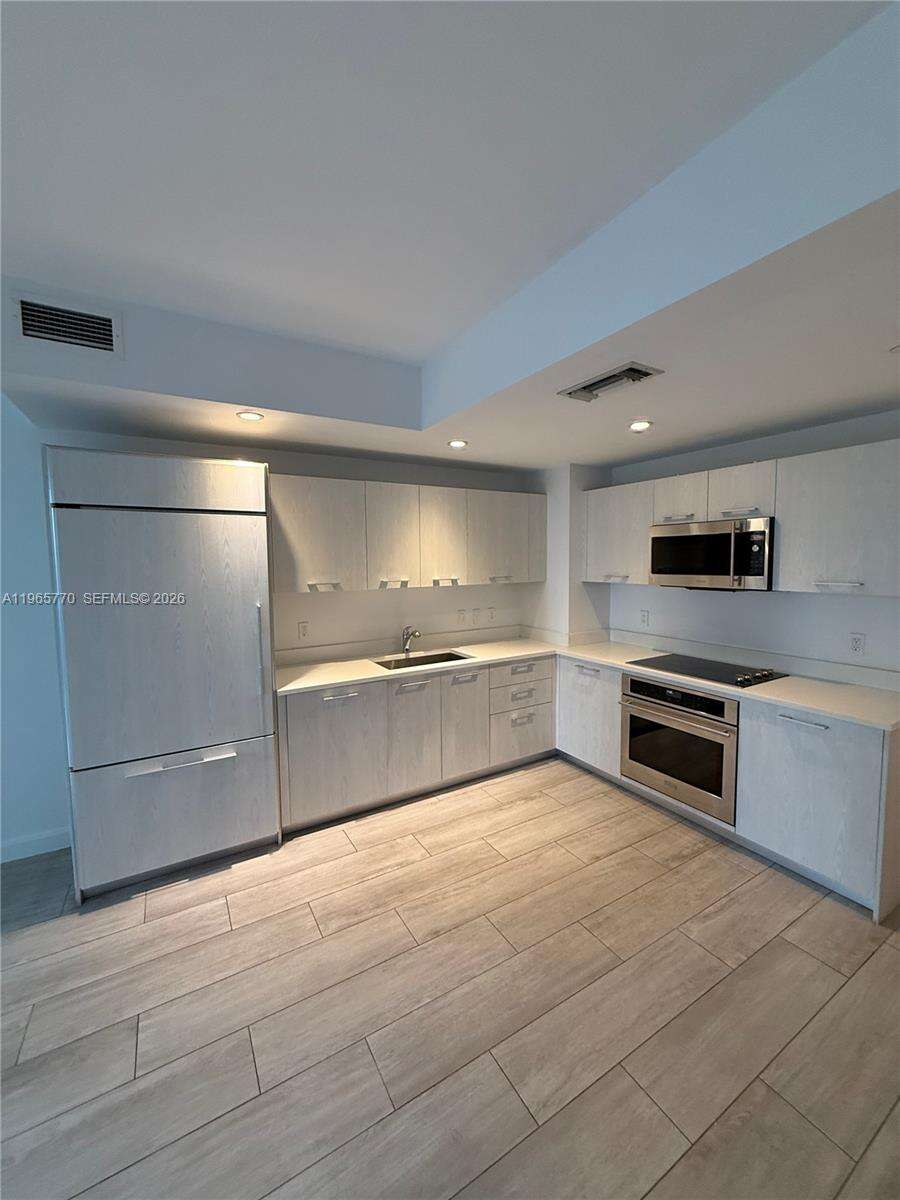 Brickell Heights East at 45 9 St, Miami, FL 33130 - For Rent photo 10
