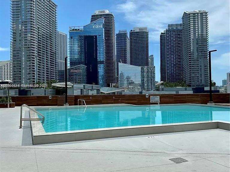 Wind By Neo at 350 Miami Ave, Miami, FL 33130 - For Rent photo 27